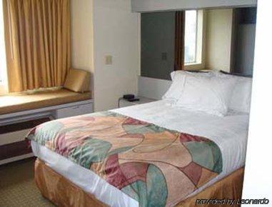 Best Western Buffalo Inn & Suites Вільямсвілл Номер фото